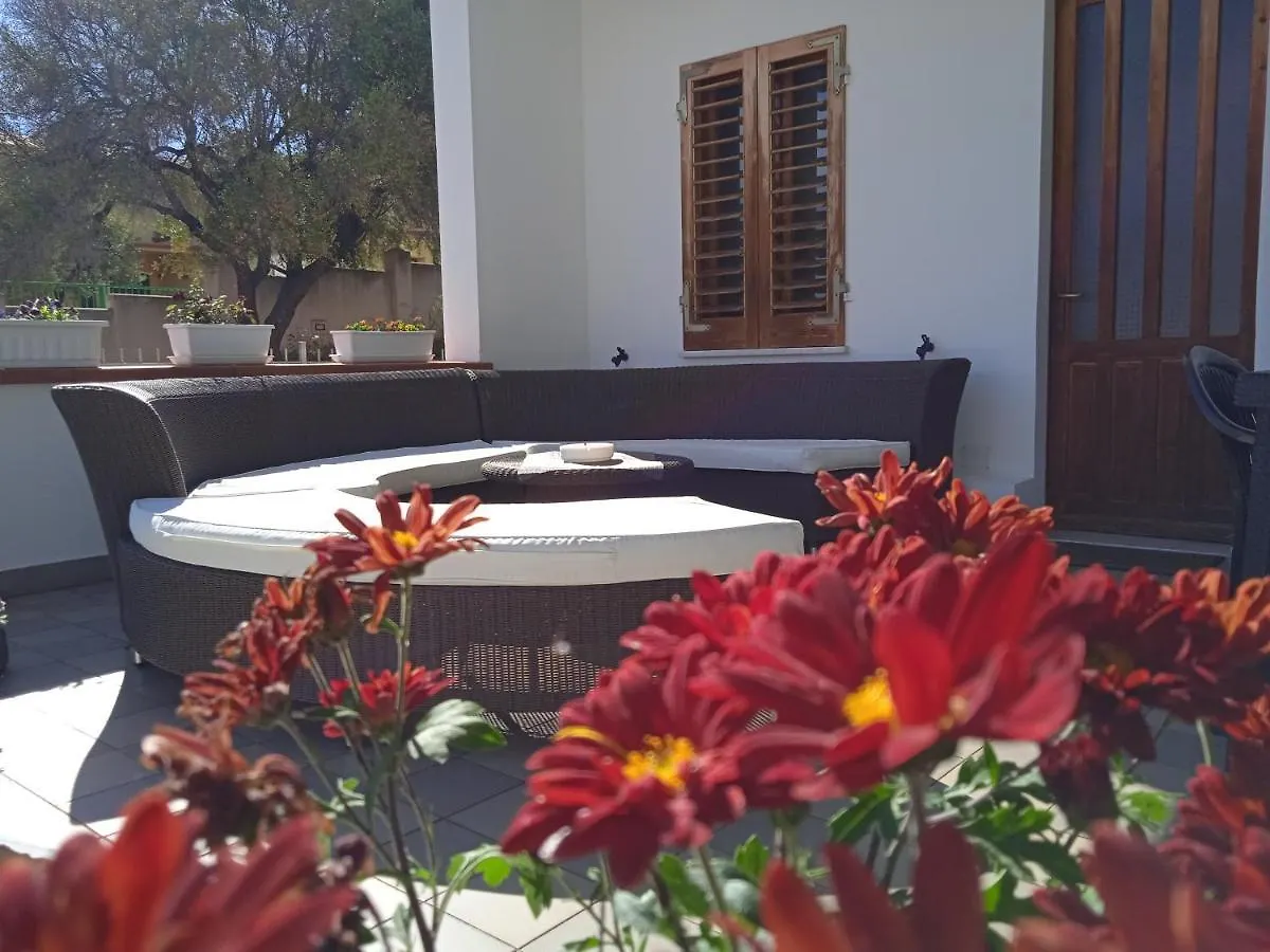 Guest House Oleandro Santa Maria Navarrese Appartement
