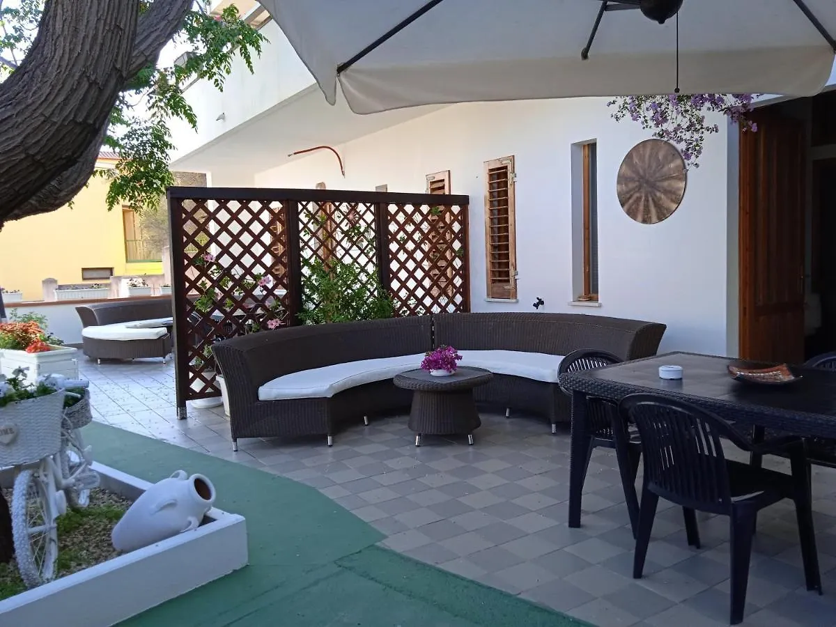 Guest House Oleandro Santa Maria Navarrese Appartement