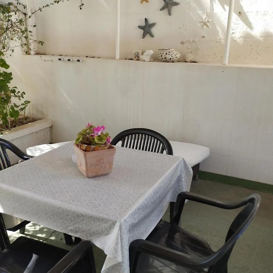 Guest House Oleandro Santa Maria Navarrese 0*,