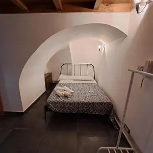 ursinorooms2.taorminaitalyhotels.com/